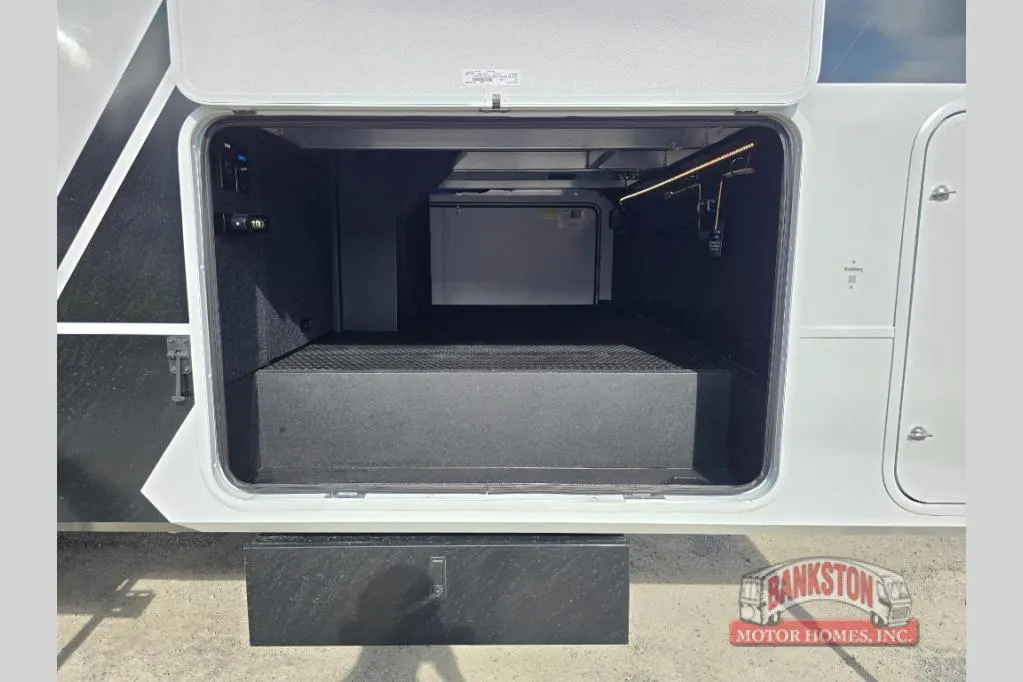 2026 Brinkley Model Z 2700 - Photo 4