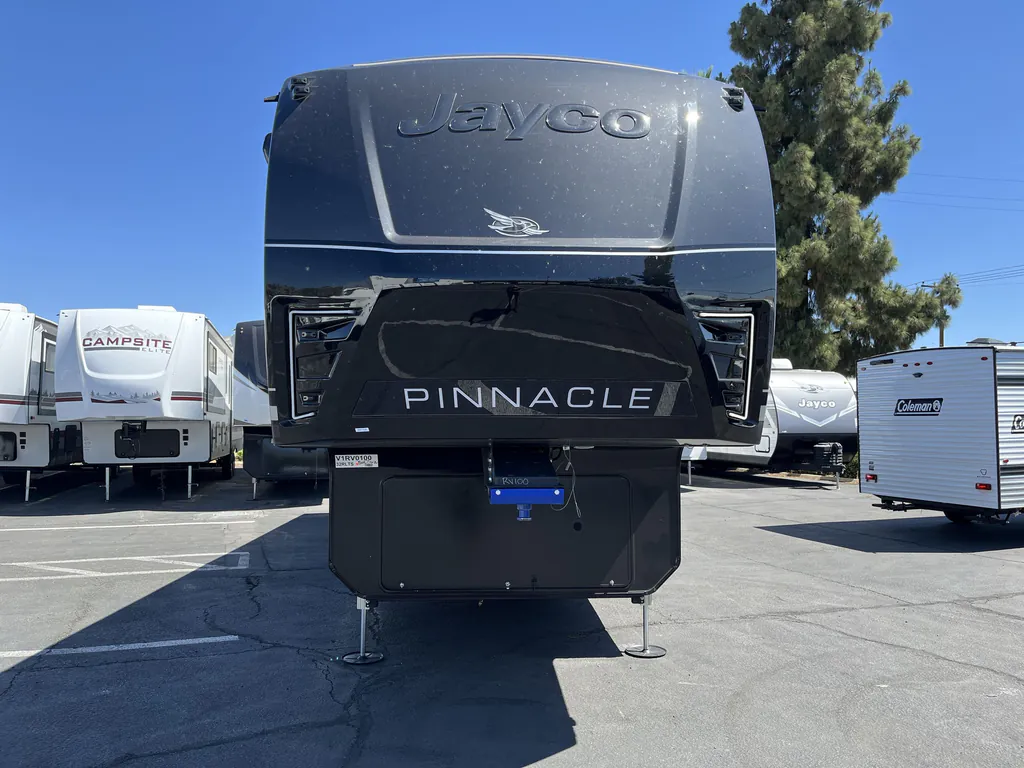 2027 Jayco Pinnacle 32RLTS, Photos photo 4