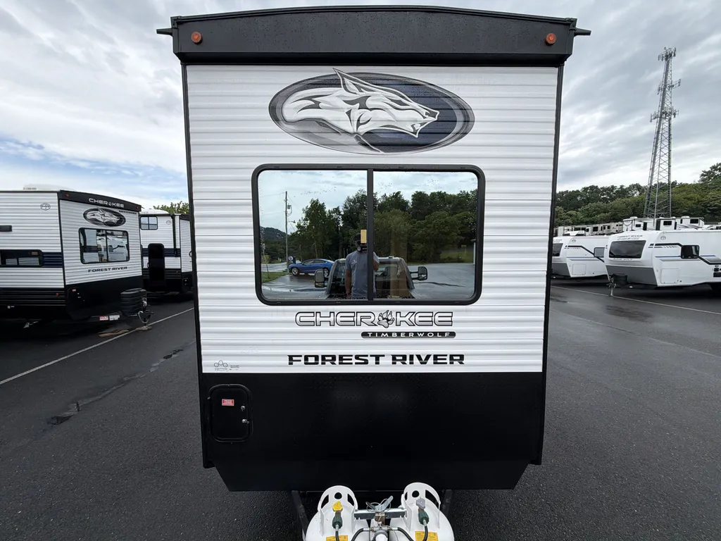 2026 Forest River Cherokee Timberwolf 39DK, Photos photo 3
