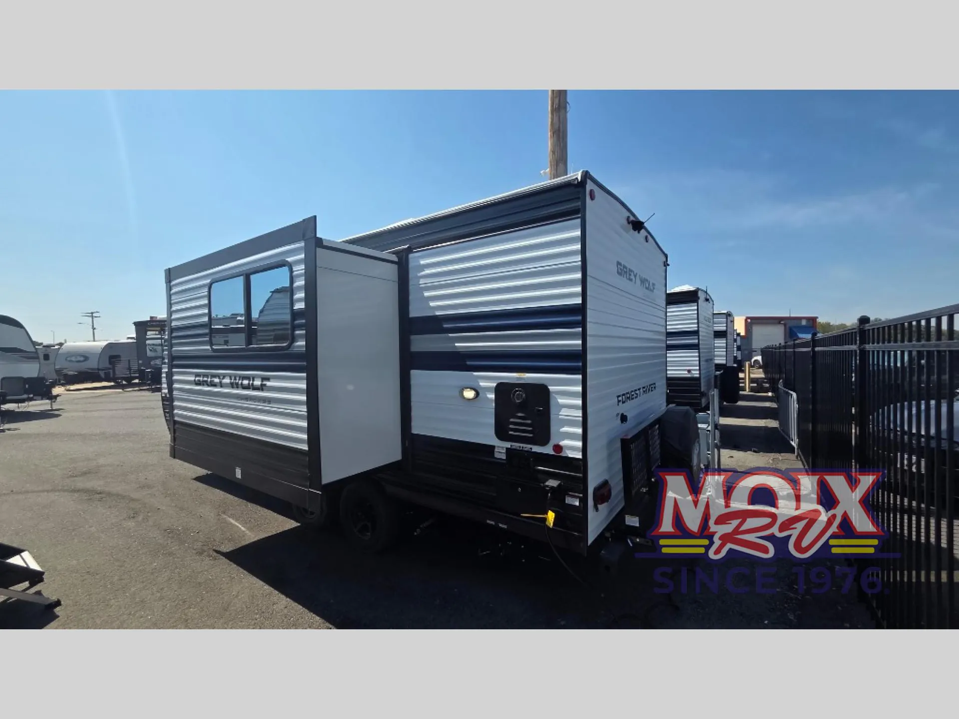 2027 Forest River Cherokee Grey Wolf 21AB - Photo 4