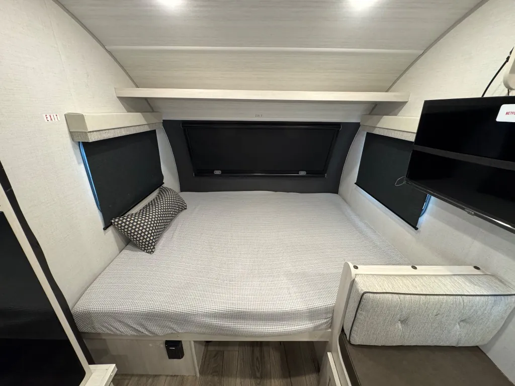 2026 Forest River R-Pod RP-180 — Photo 7