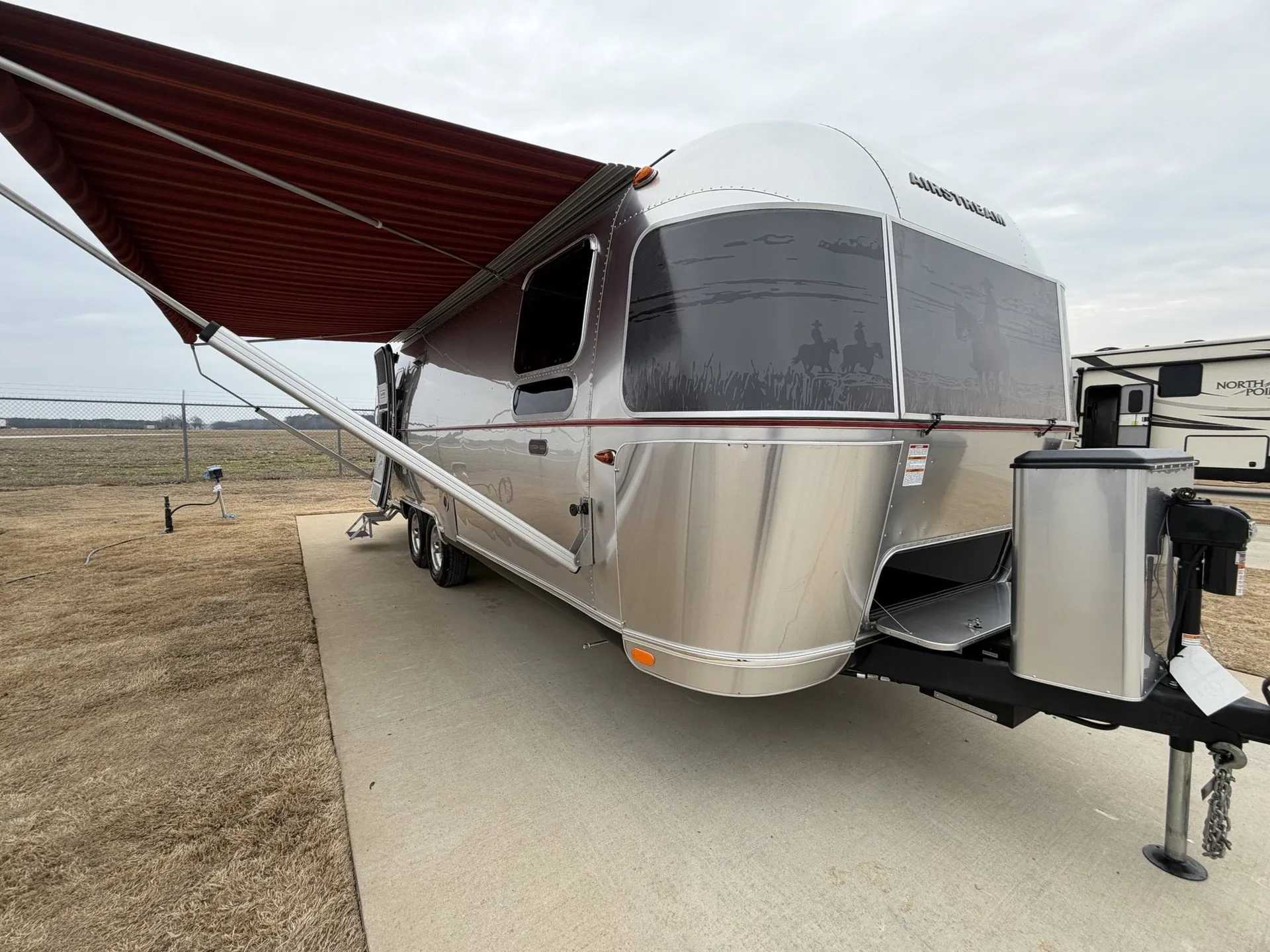 2026 Airstream STETSON + 6666 27FBQ - Main photo