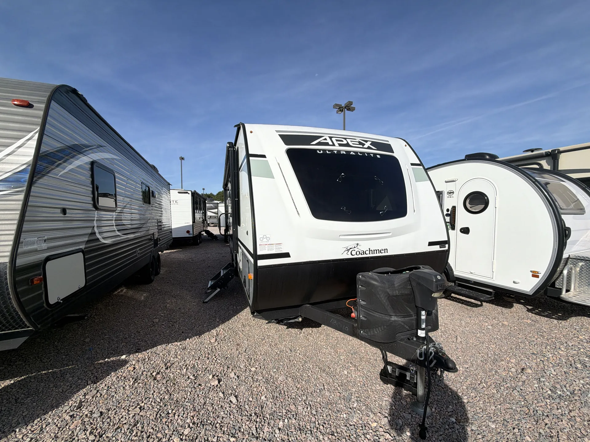 2021 Coachmen Apex 245BHS - Photo 2