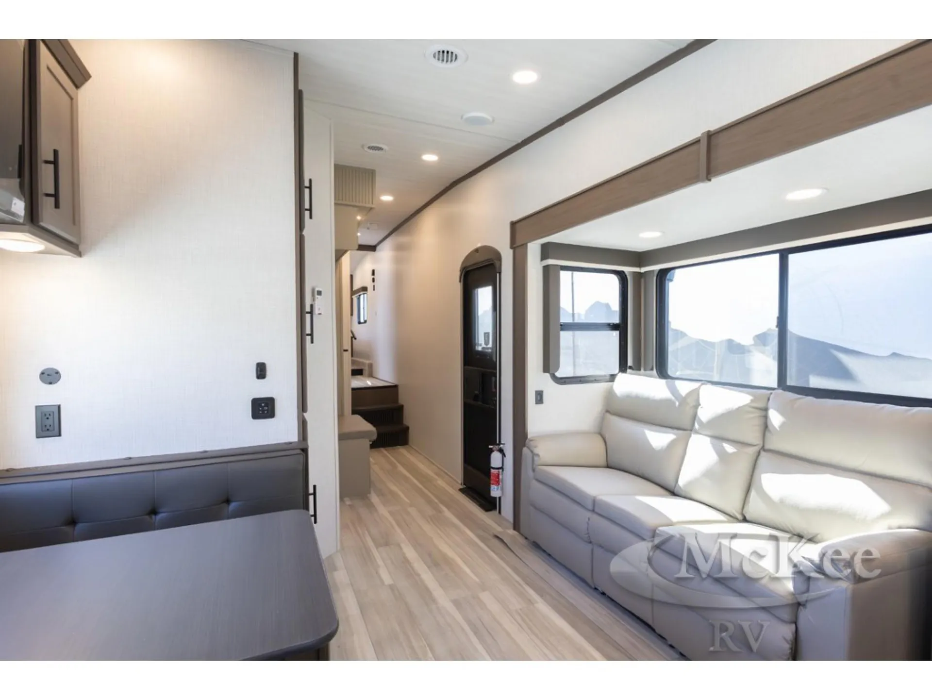 2026 Keystone Cougar Half-Ton 29MBD - Photo 3