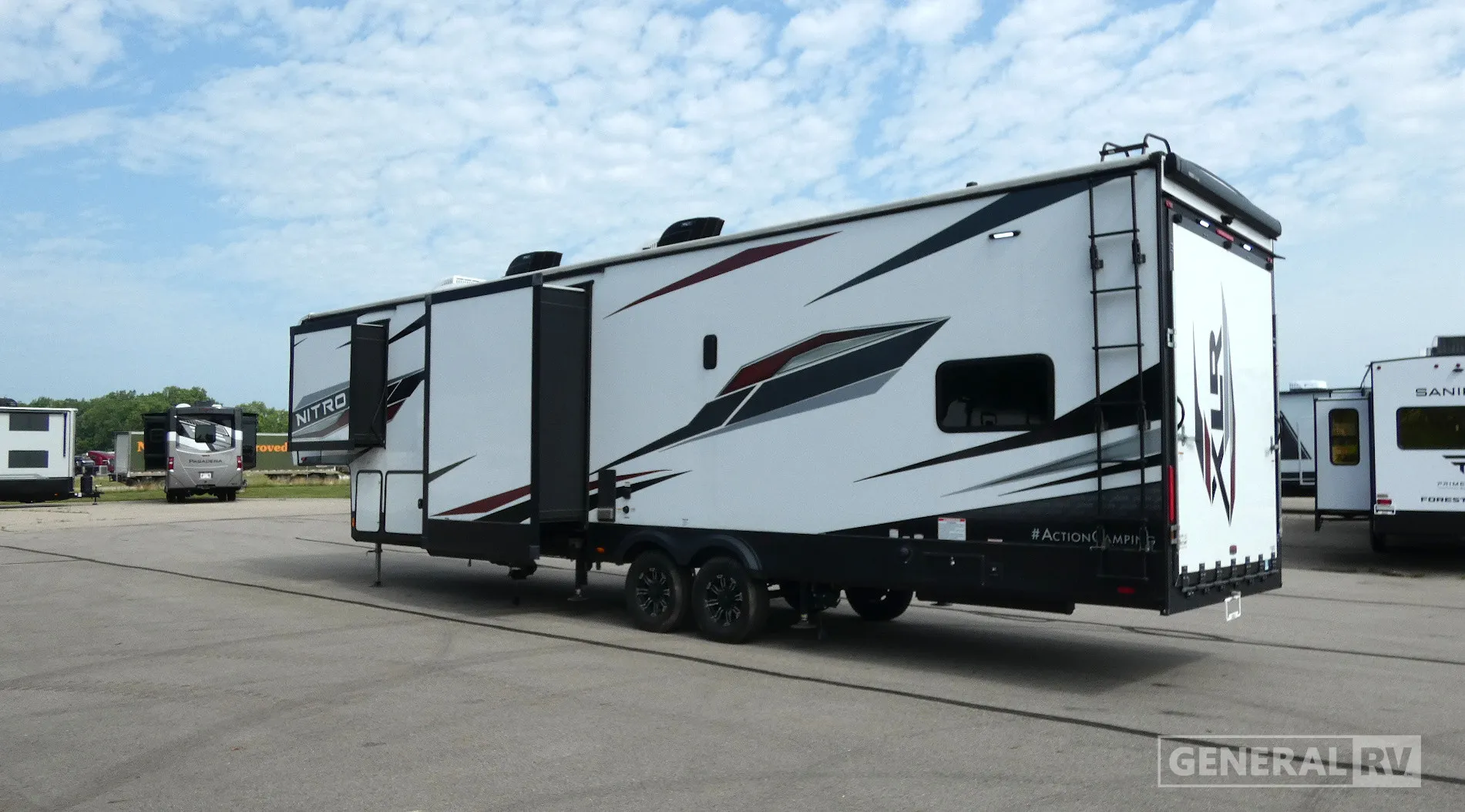 2023 Forest River XLR Nitro 351 - Photo 4