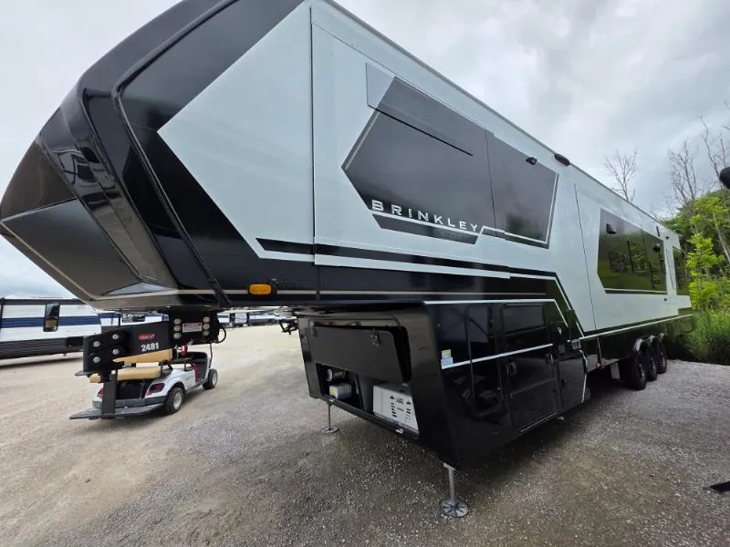 2026 Brinkley Model G 4100, Photos photo 26