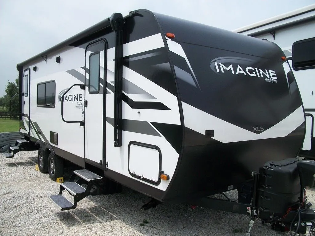 2023 Grand Design Imagine XLS 23LDE - Photo 4