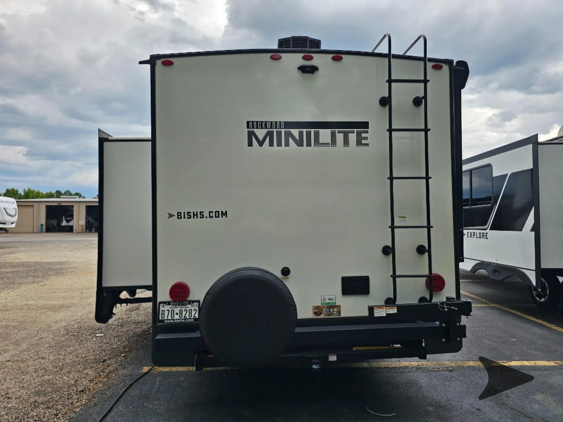 2024 Forest River Rockwood Mini Lite 2513S — Photo 7