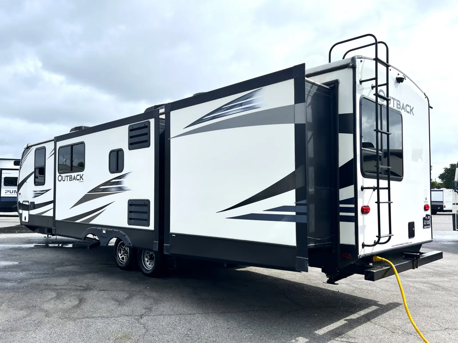 2021 Keystone Outback 340BH - Photo 3
