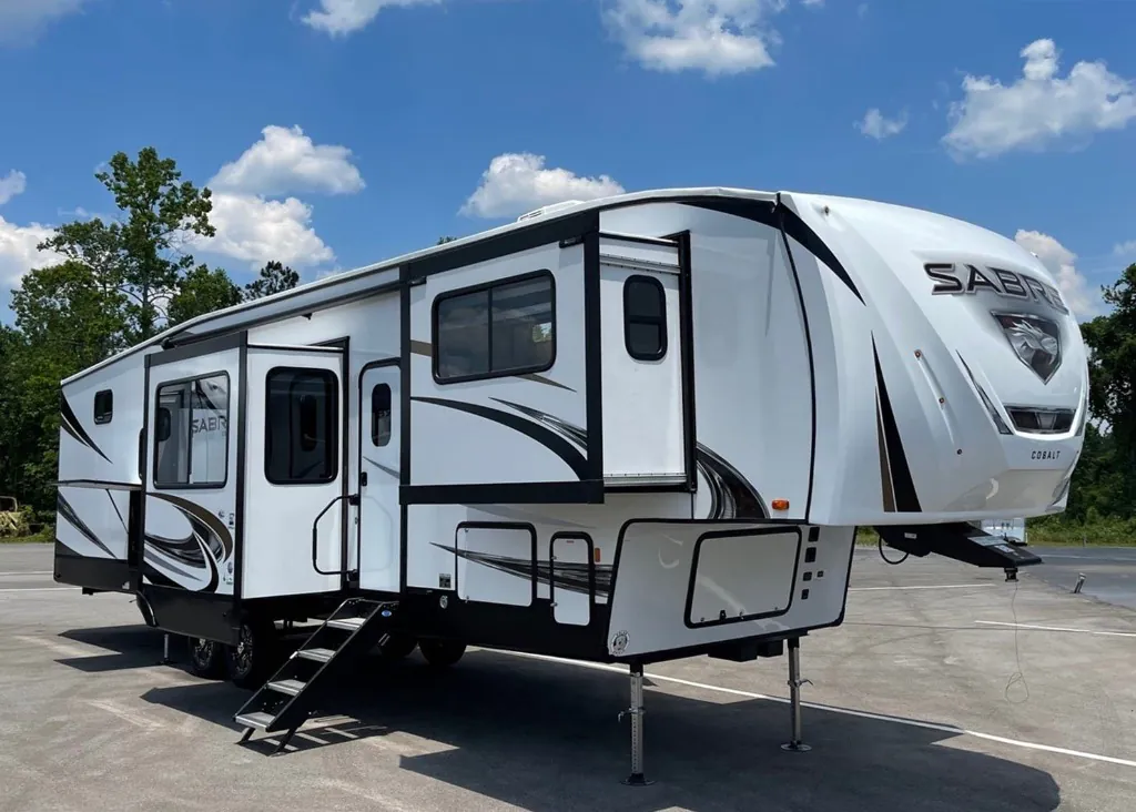 2021 Forest River Sabre 37FLH - Photo 2