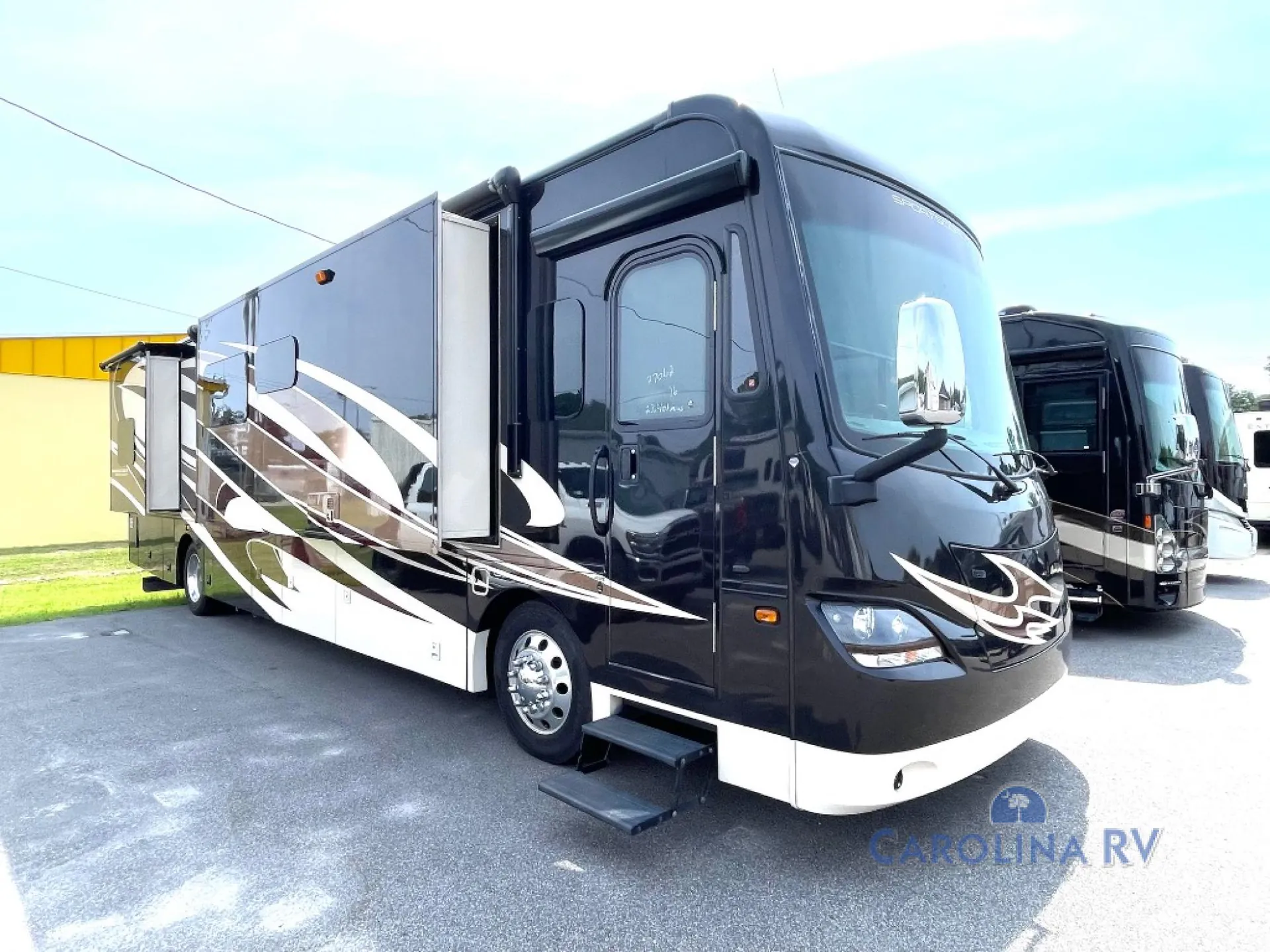 2016 Coachmen Sportscoach Cross Country 405FK - Photo 3