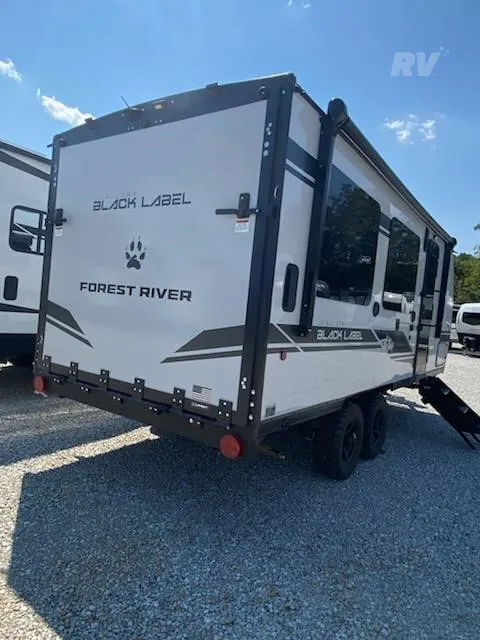 2027 FOREST RIVER CHEROKEE BLACK LABEL 18RR - Photo 2