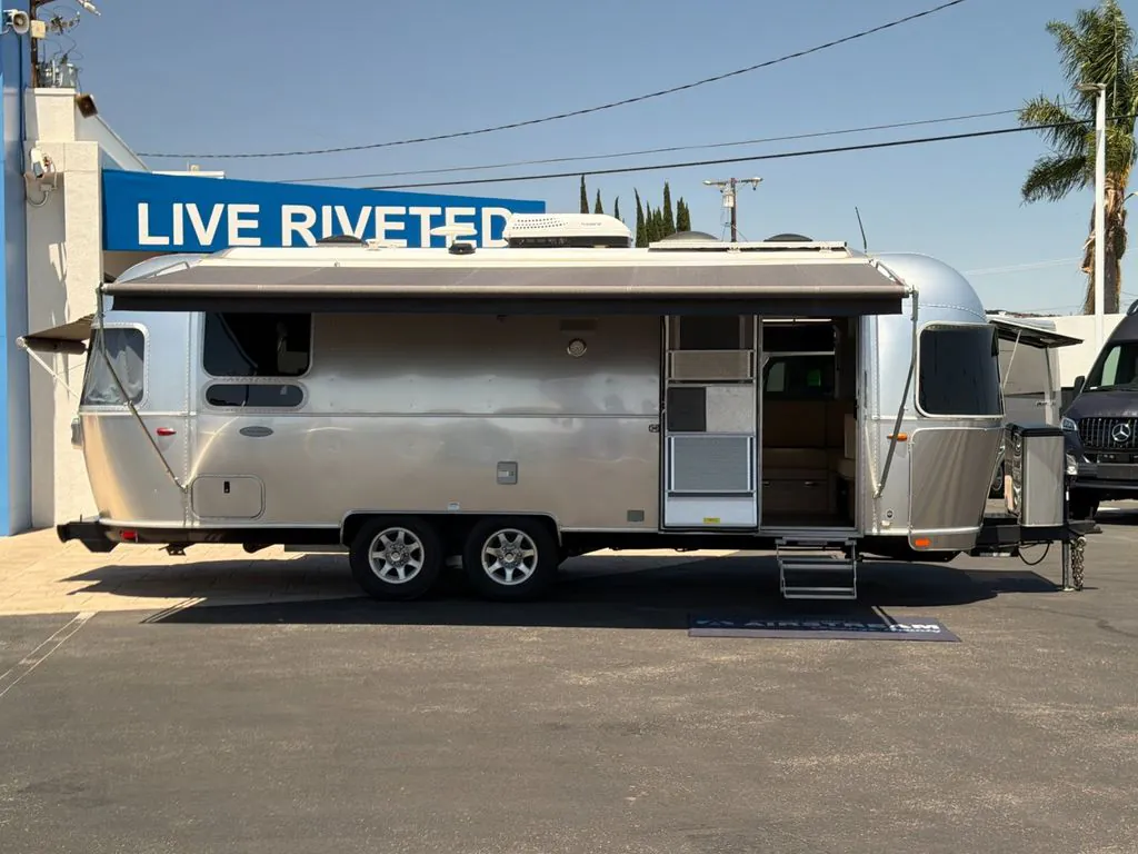 2019 Airstream Flying Cloud 25RB - Photo 4