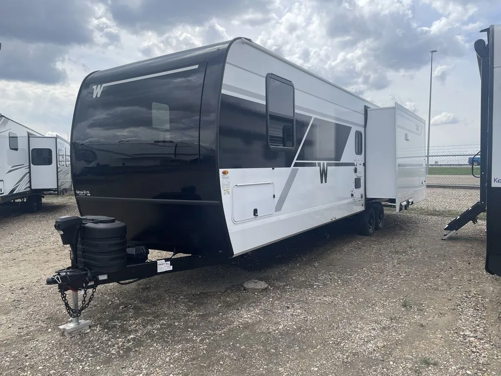 2026 Winnebago Thrive 29RLO - Photo 3