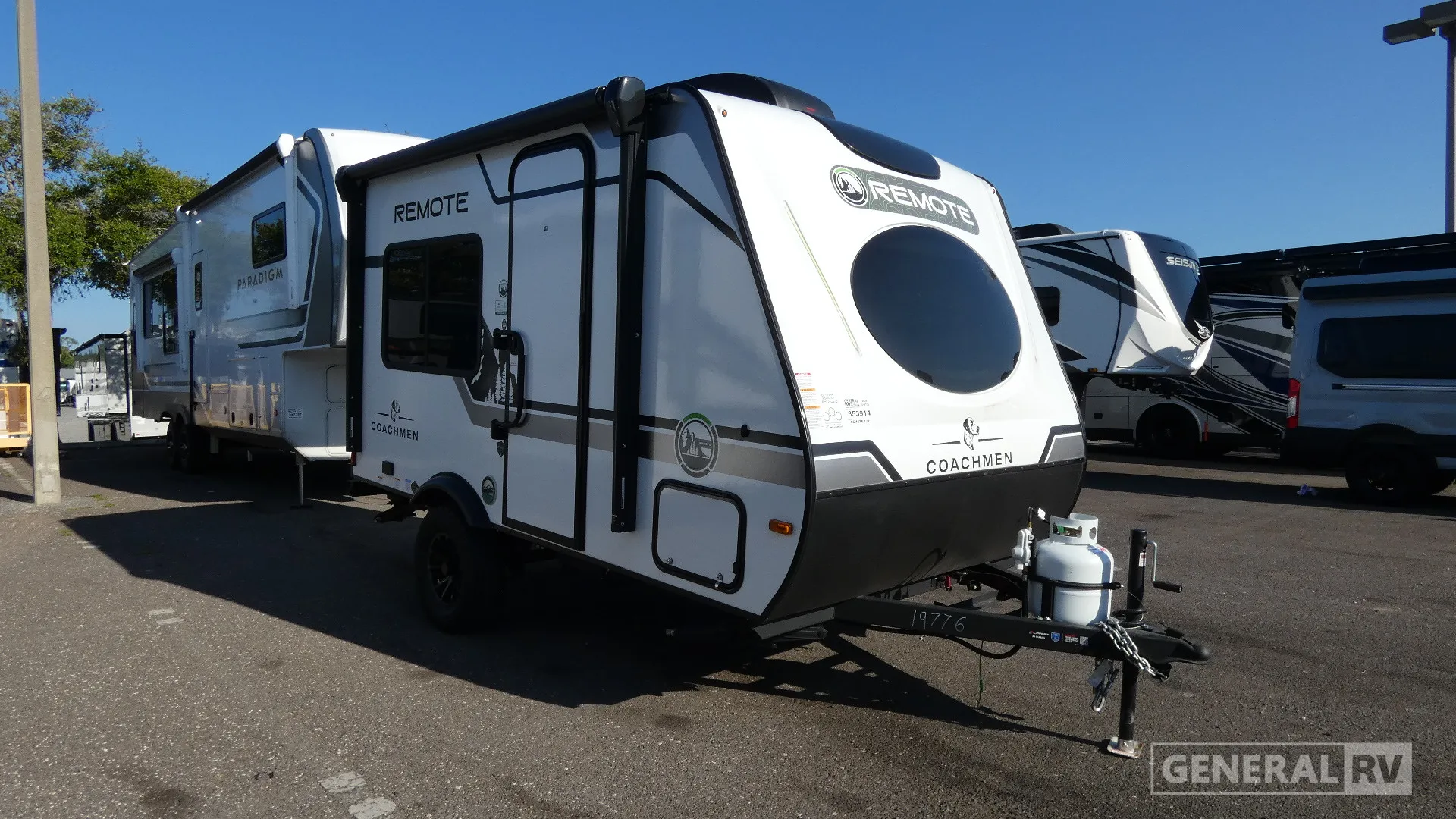 2027 Coachmen Remote 12R - Photo 2