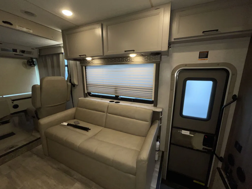 2024 Thor Motor Coach Freedom Traveler A32, Photos photo 11