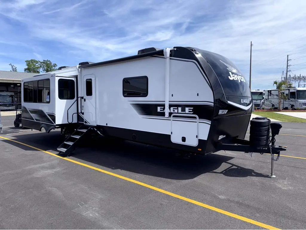 2026 Jayco Eagle HT 294CKBS - Photo 2