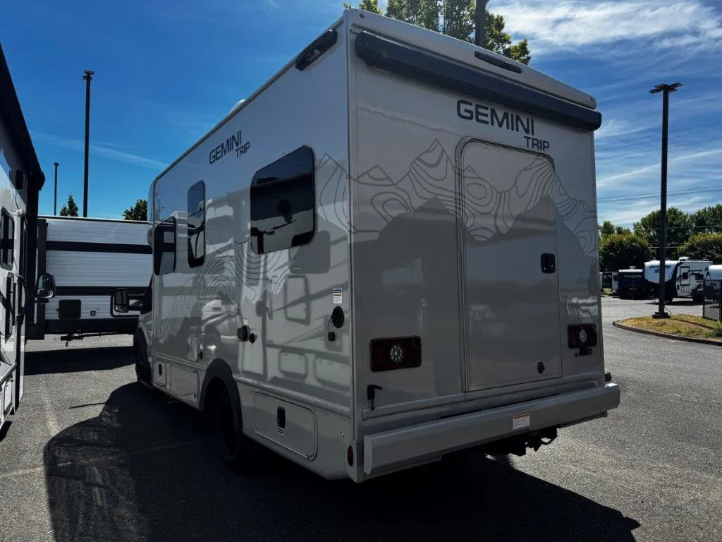 2027 Thor Motor Coach Gemini AWD 22MT - Photo 4