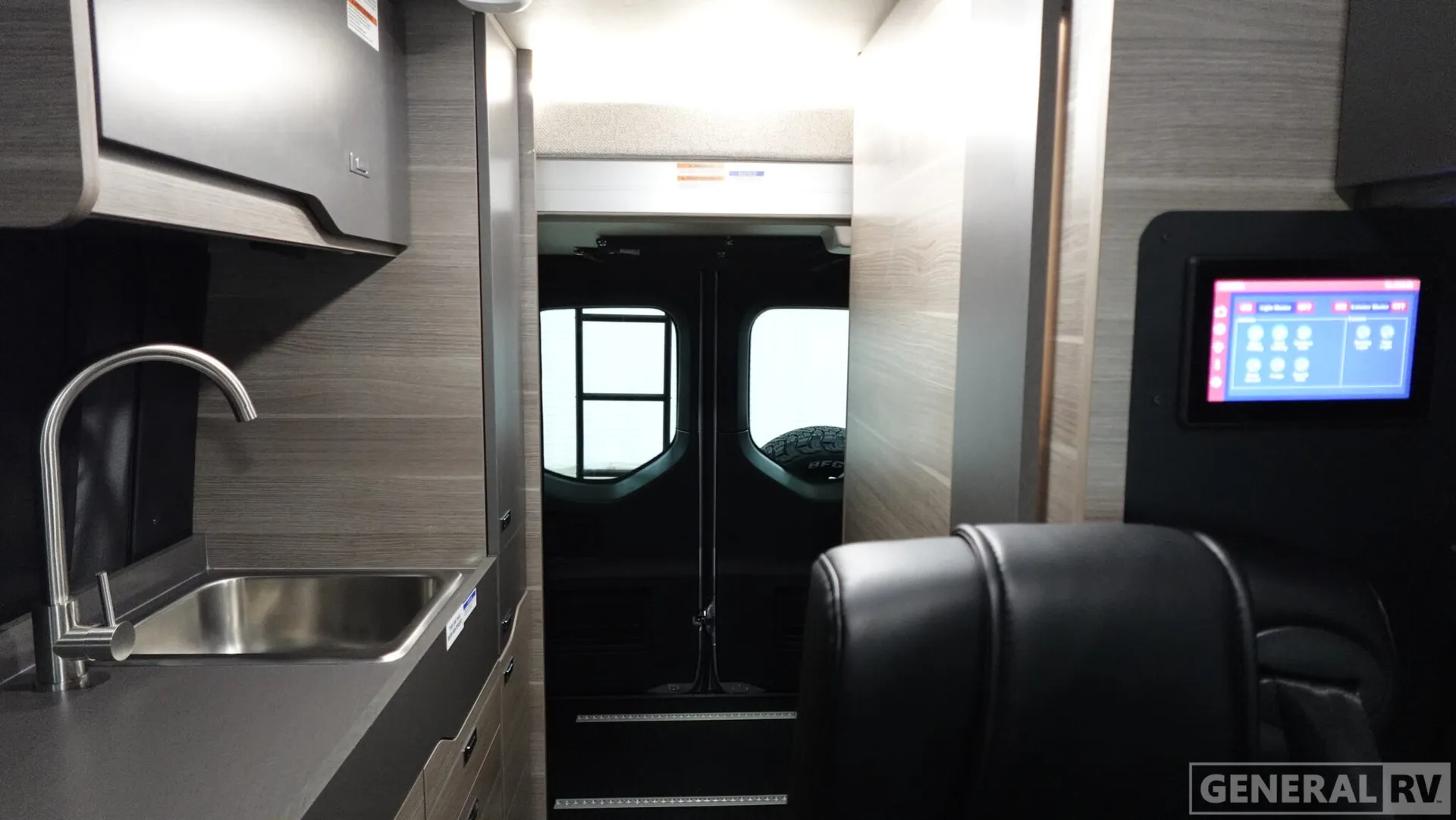 2026 Entegra Coach Launch 19YG - Photo 3