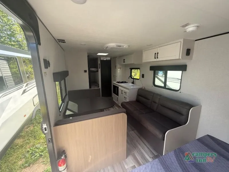 2026 Jayco Jay Flight SLX 250BH - Photo 3
