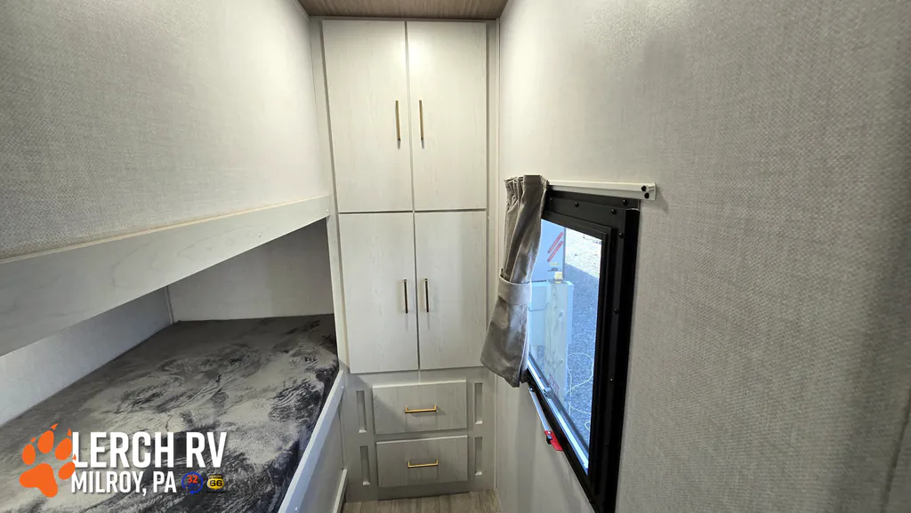 2027 Forest River Vibe 2900KB, Photos photo 31