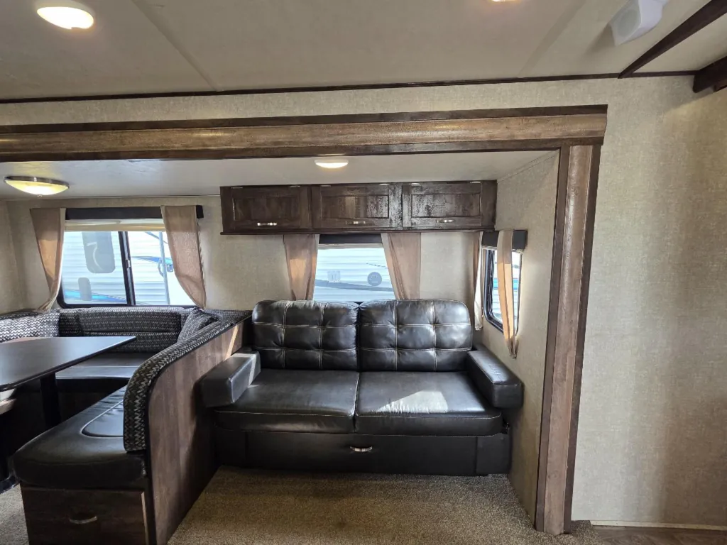 2018 Forest River Vibe 308BHS, Photos photo 15