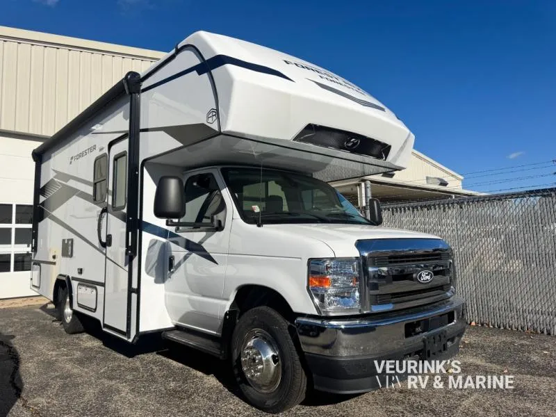 2026 Forest River Forester LE 2251SLE FORD - Photo 2