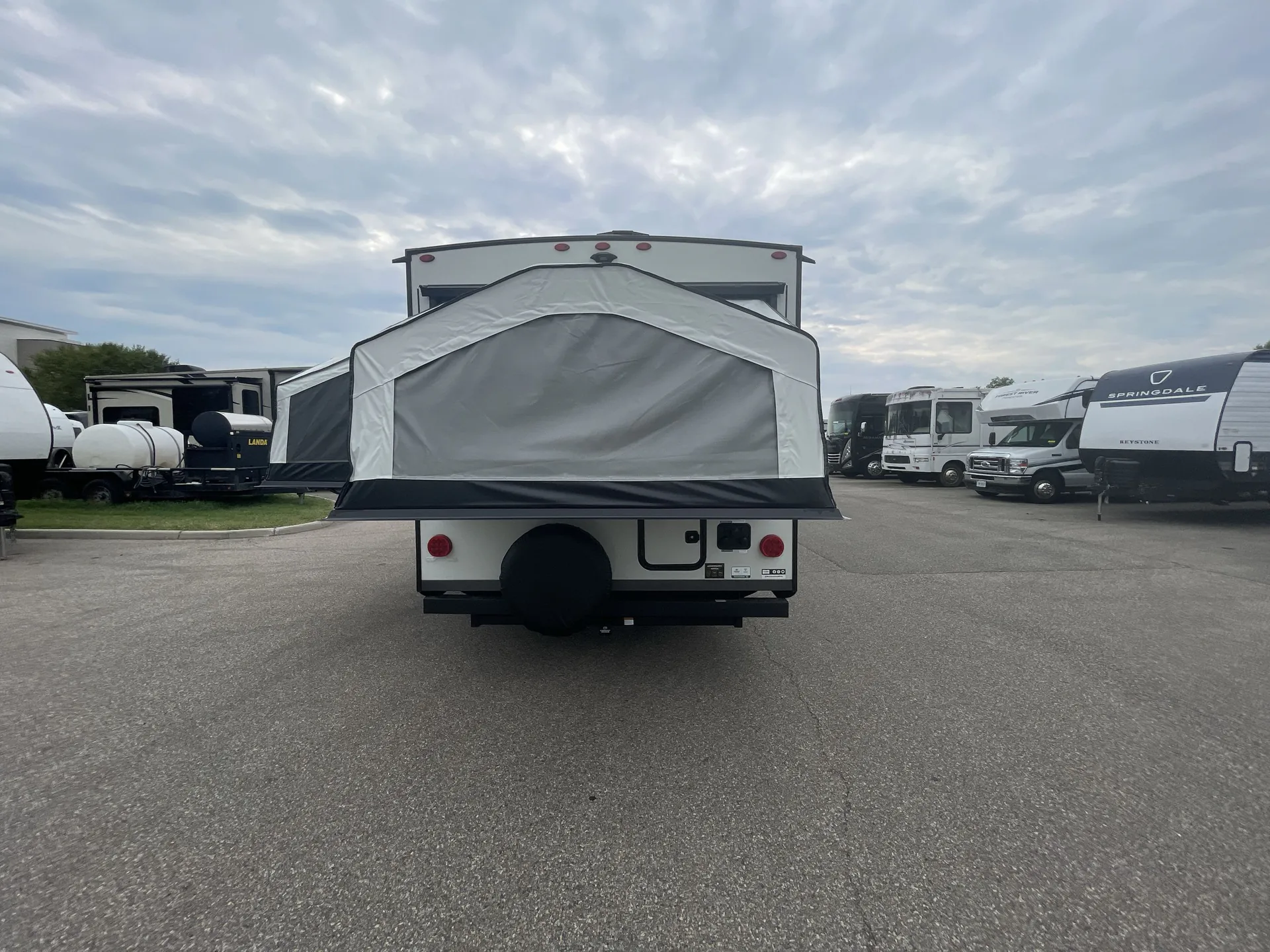 2027 Forest River Rockwood Roo 233S — backside