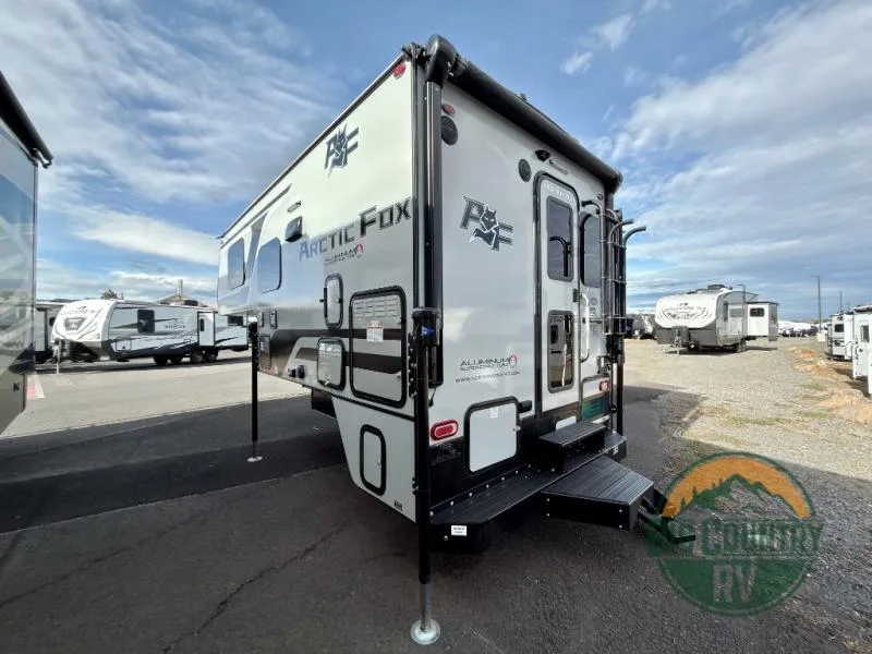 2026 Northwood Arctic Fox Camper 811 - Photo 2