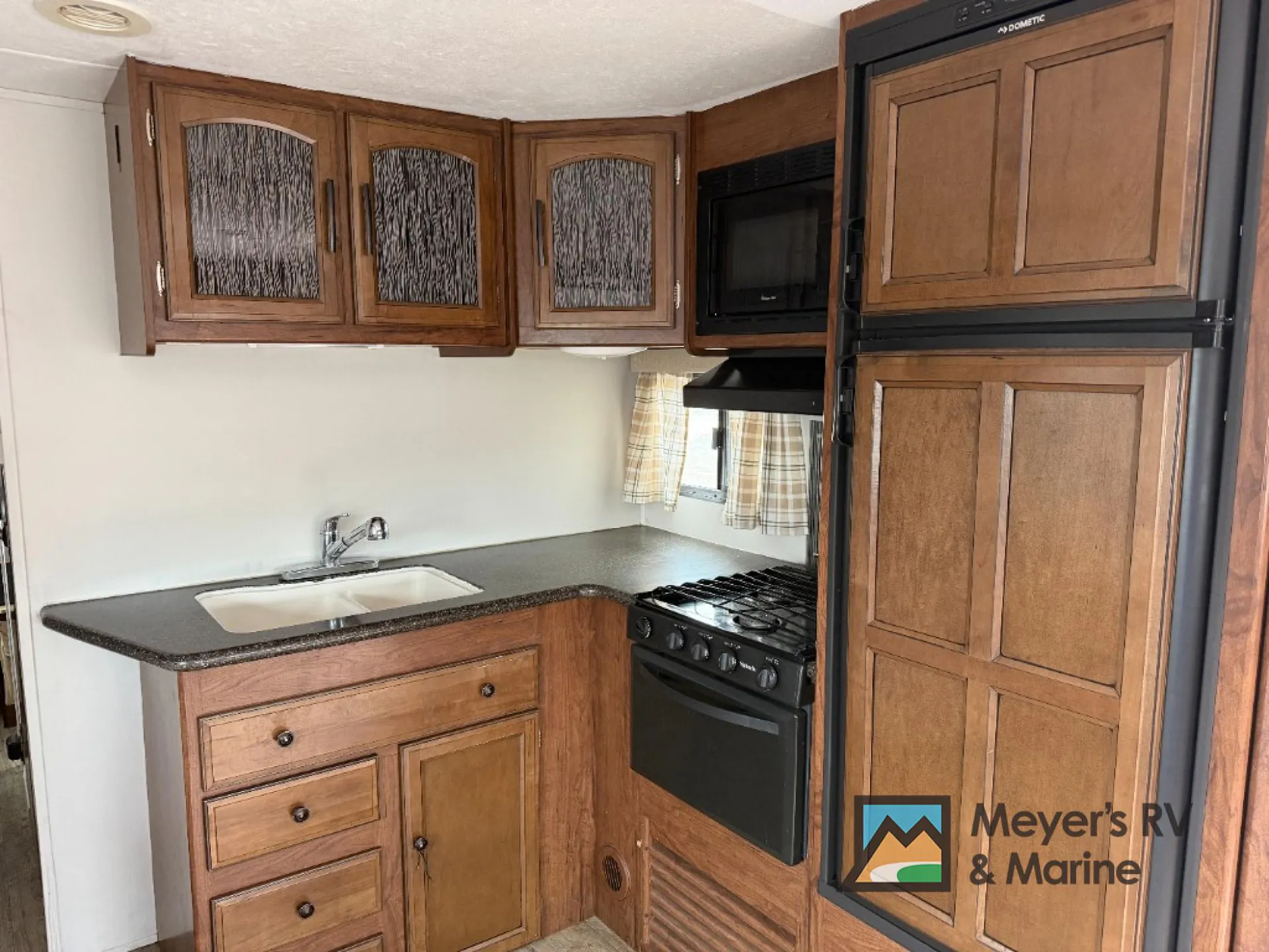 2018 Coachmen RV Freedom Express 279RLDS - Photo 3