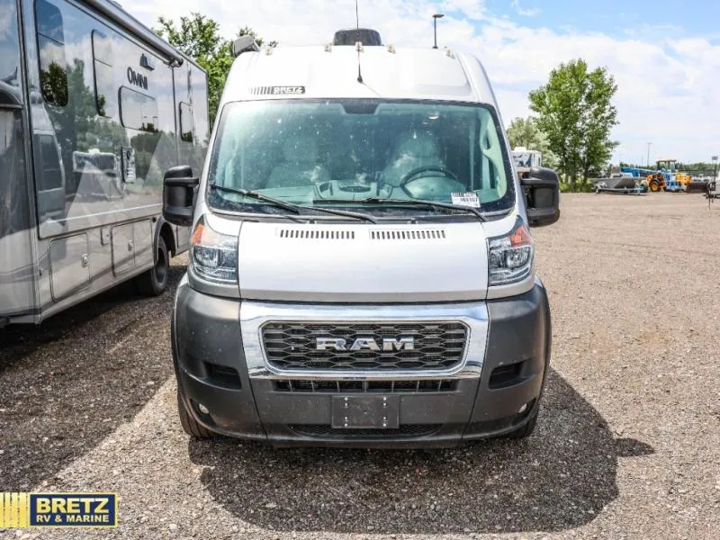 2022 Thor Motor Coach Tellaro 20L - Photo 3