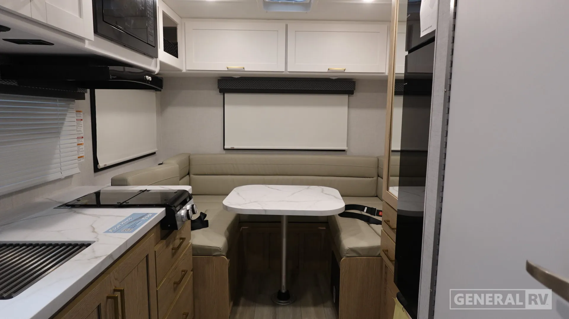 2027 Thor Motor Coach Four Winds ESpec 19Z - Photo 3