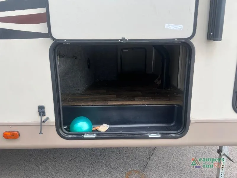 2016 Rockwood Rockwood Signature Ultra Lite 8285IKWS - Photo 3