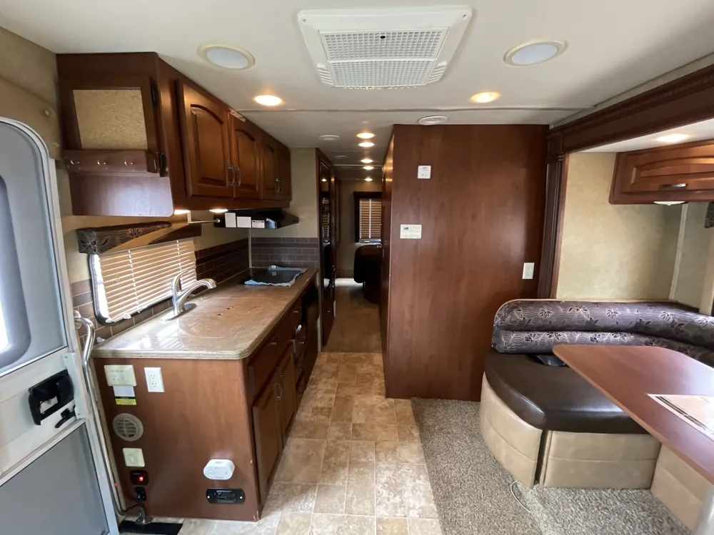 2013 Jayco Melbourne 28F — living area main