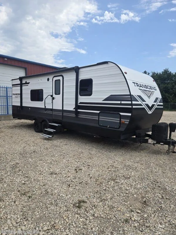 2021 Grand Design Transcend Xplor 247BH - Photo 3