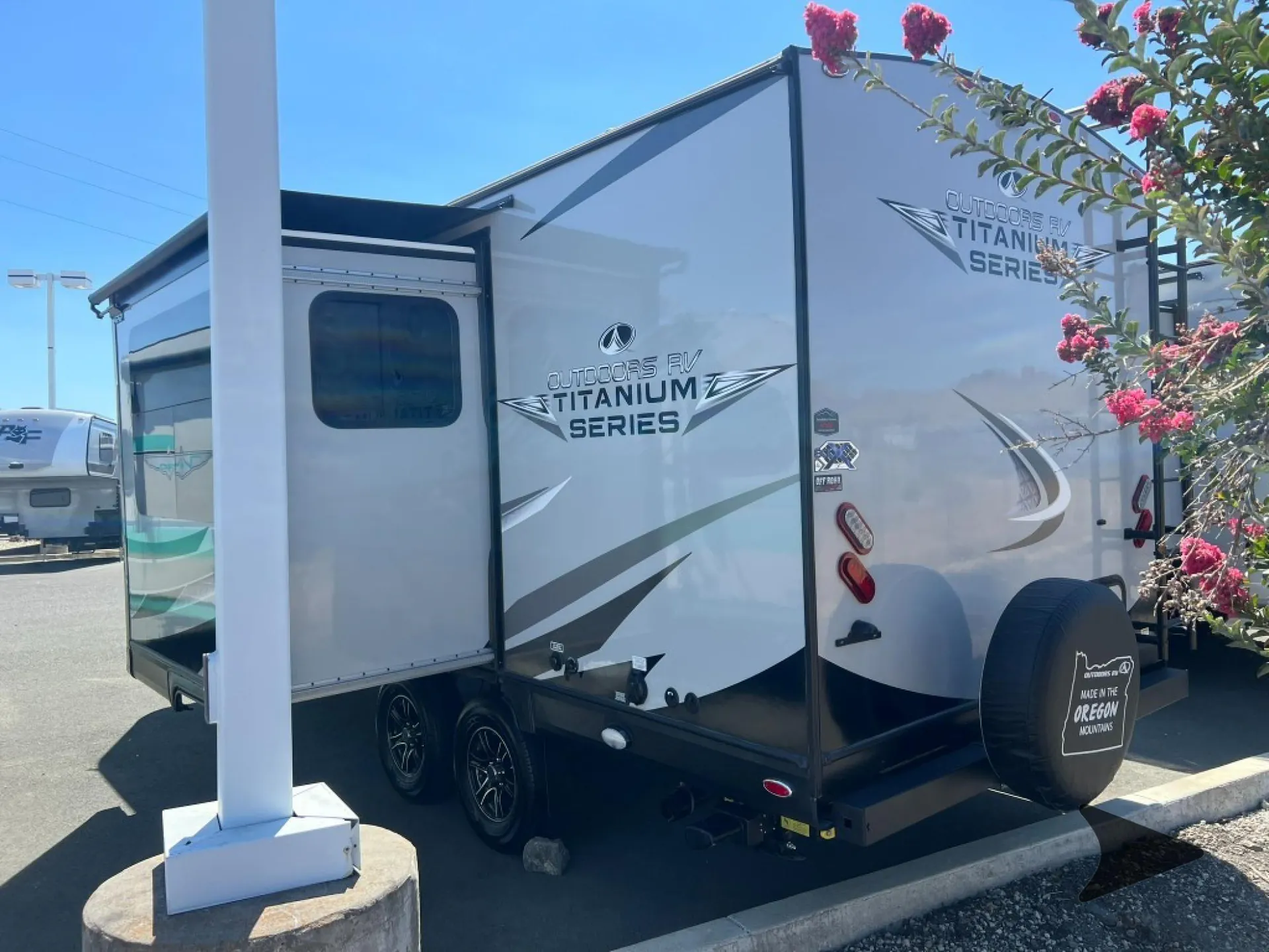2025 Outdoors RV Creek Side Titanium Series 21RBS - Photo 4