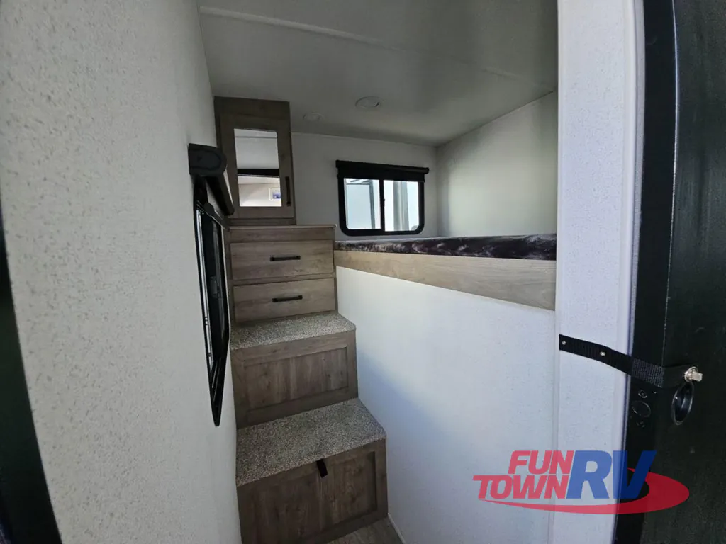 2027 Forest River Solaire 3150TBSS, Photos photo 17