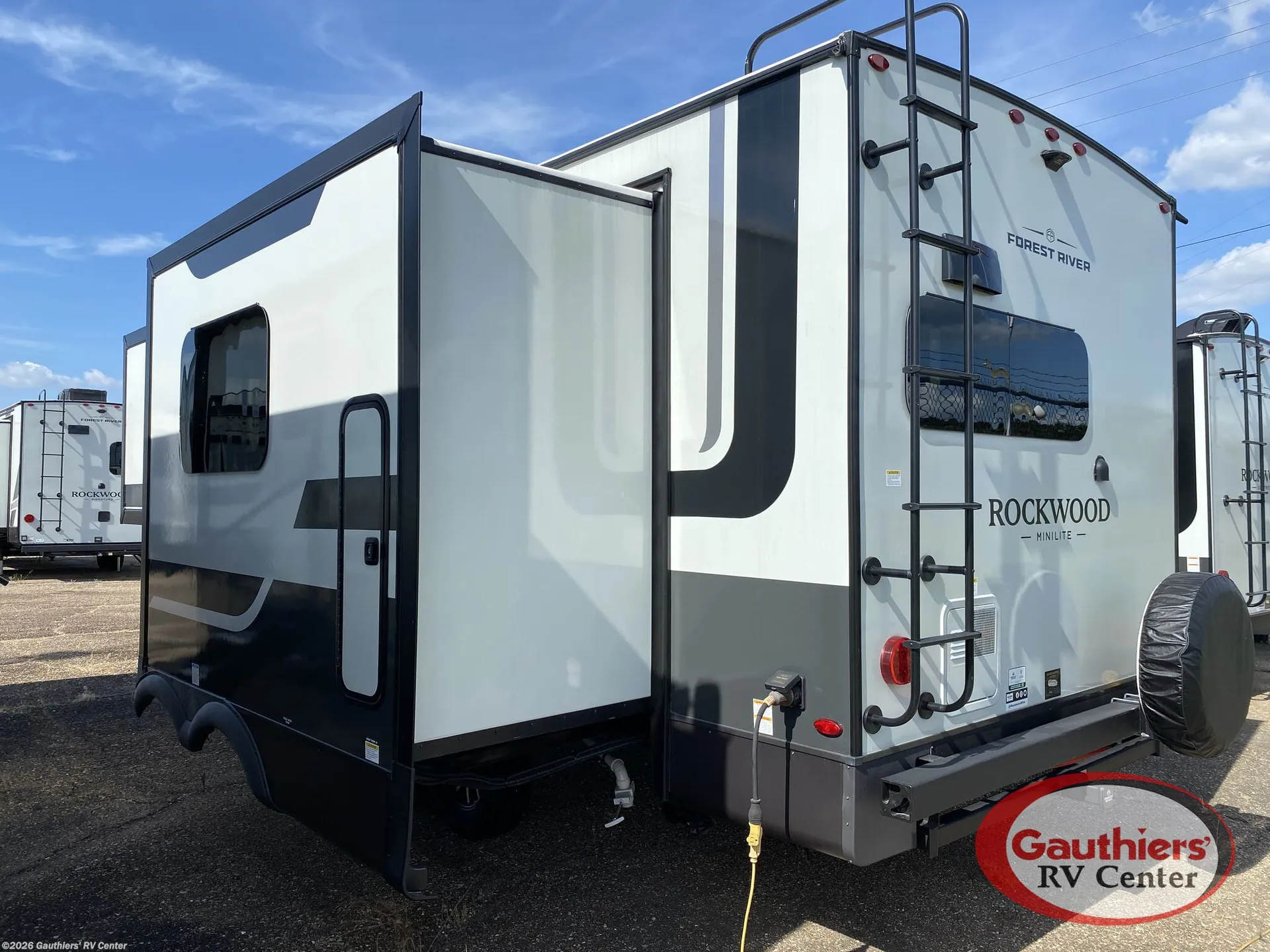 2026 Forest River Rockwood Mini Lite 2515S — Photo 7