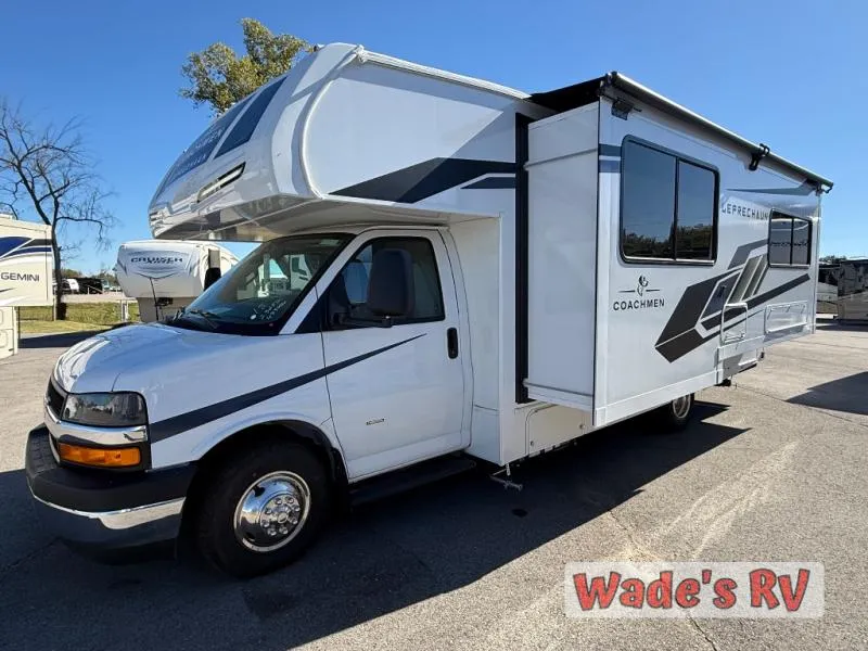2026 Coachmen Leprechaun 230FS - Photo 4