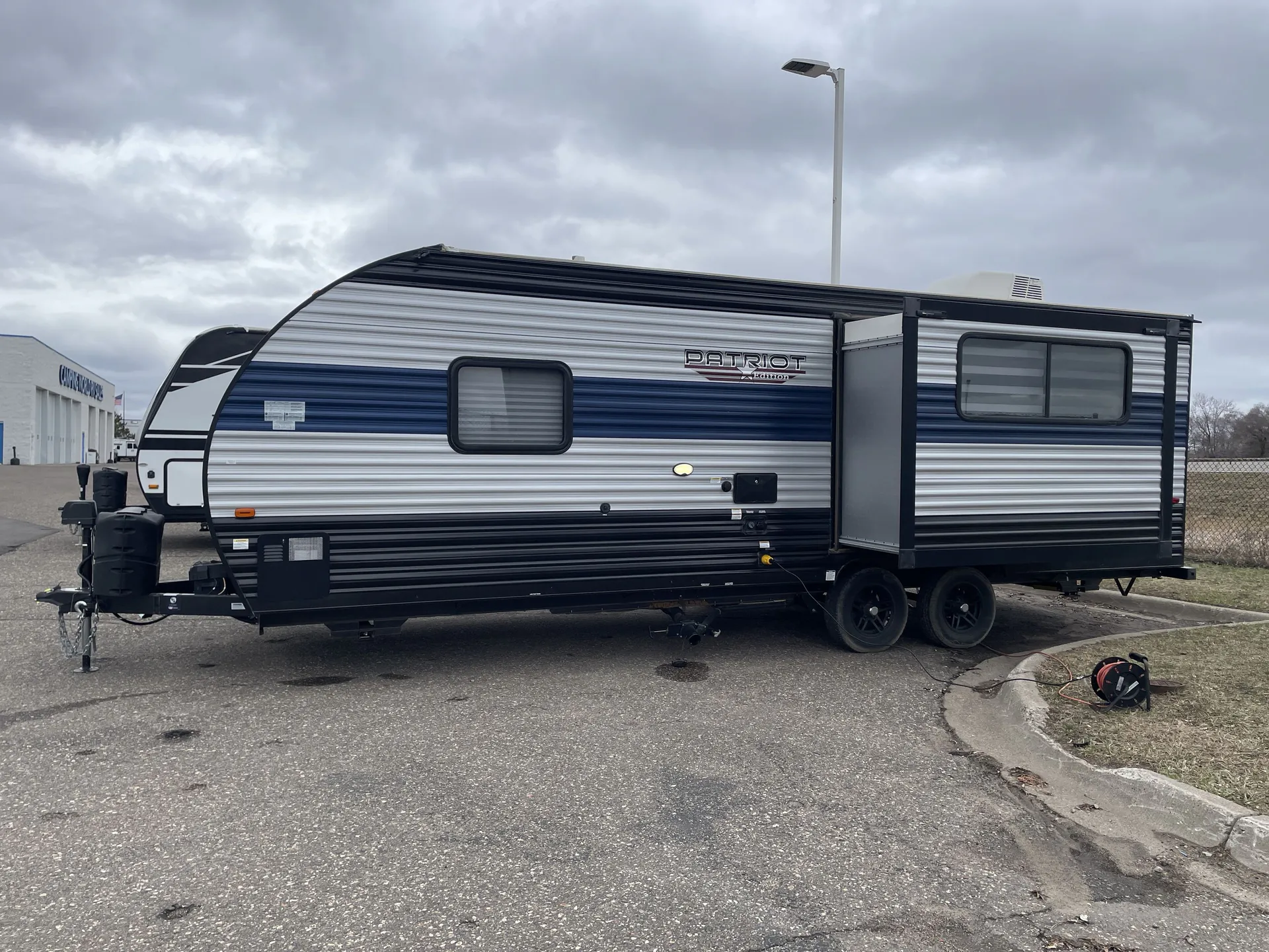 2022 Forest River Cherokee Grey Wolf 23MK — backside