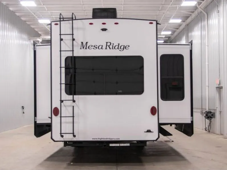 2023 Highland Ridge Mesa Ridge 379FBS - Photo 4