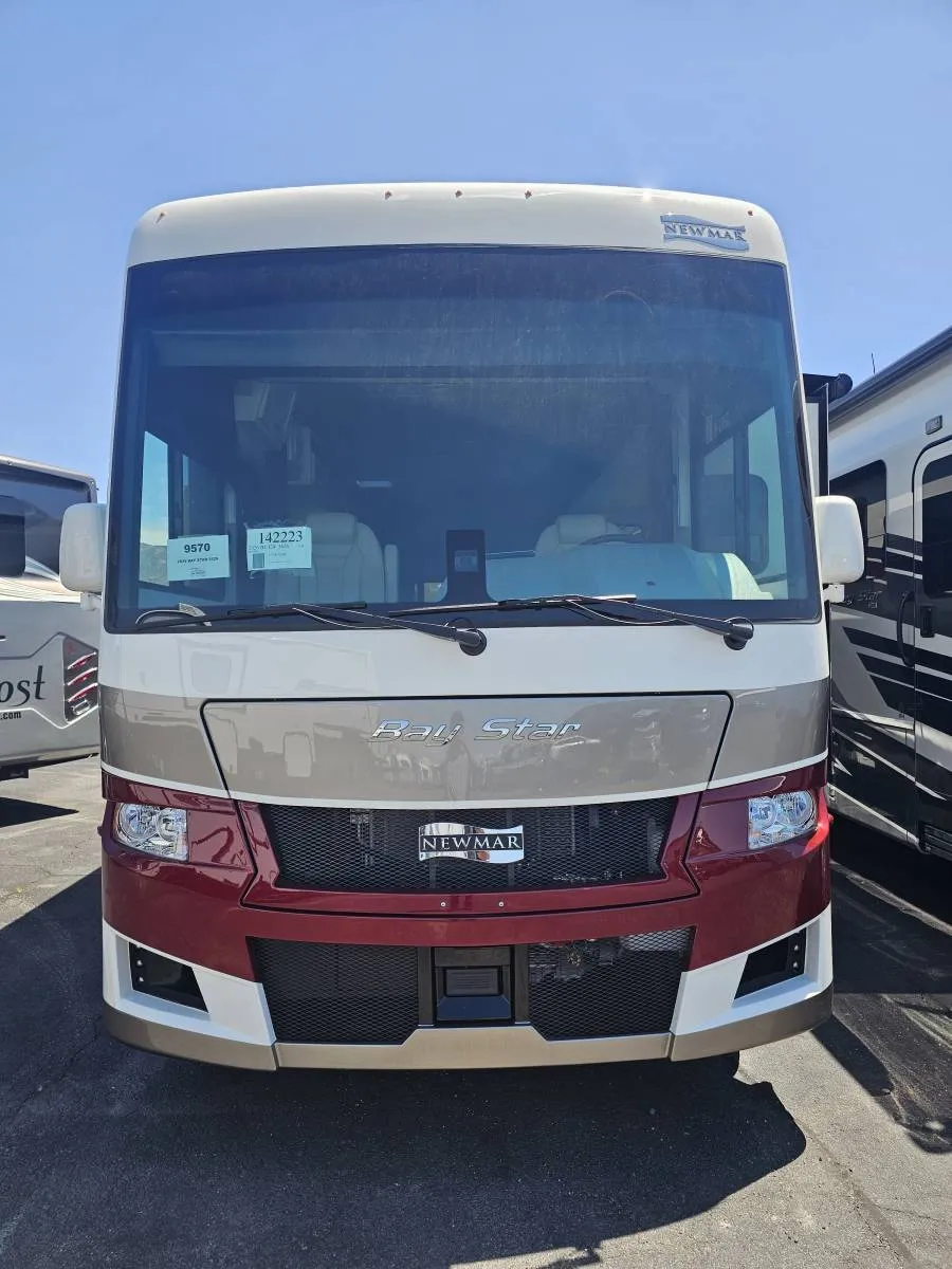 2026 Newmar Bay Star 3626 - Photo 2