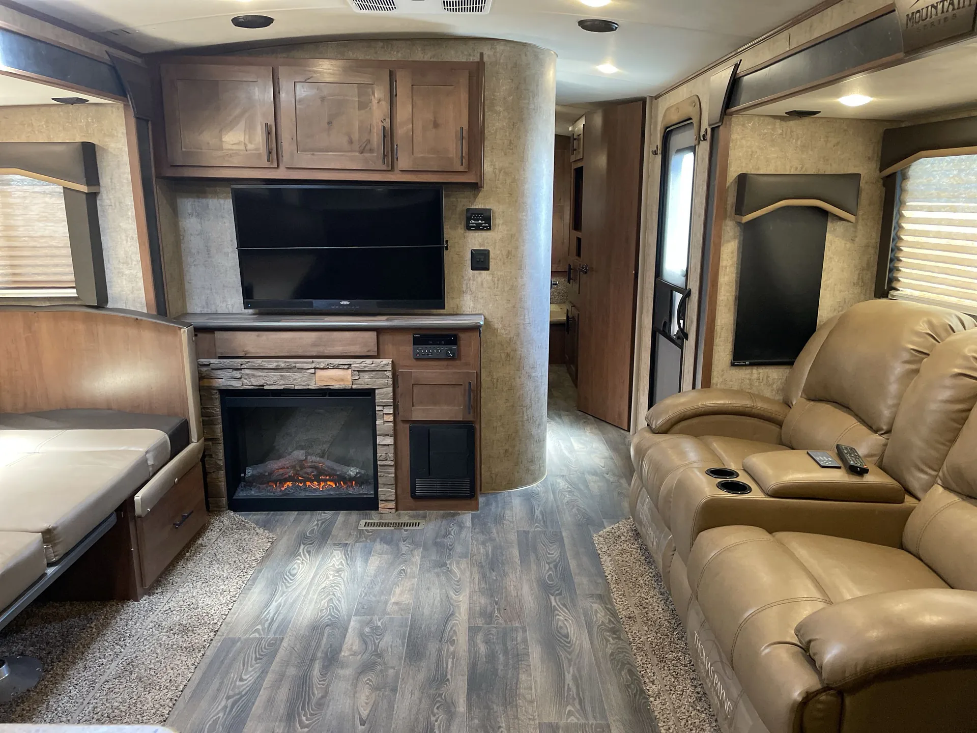 2020 Outdoors RV Mountain Series Black Stone 280KVS — living area main