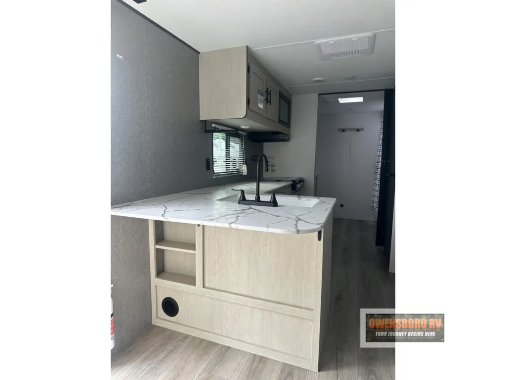 2026 Shasta RVs i-5 Edition 526RBS, Photos photo 12