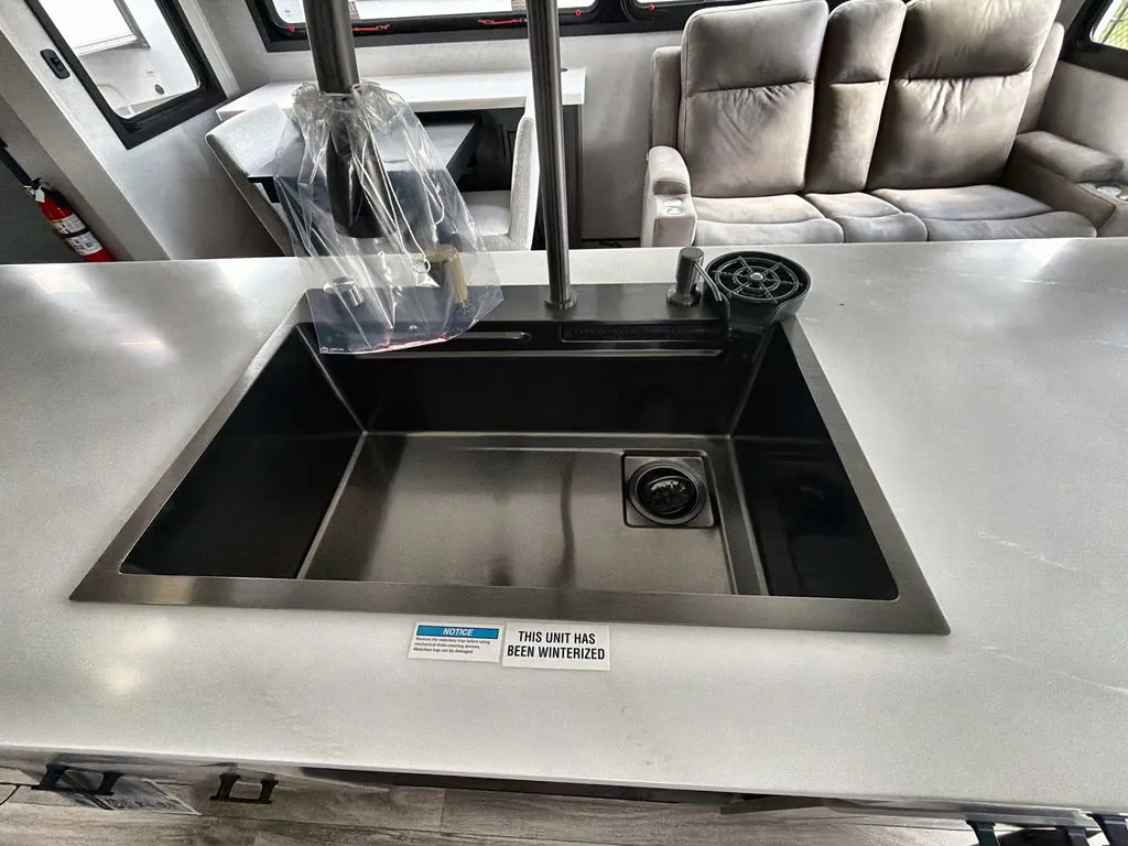2027 Jayco Pinnacle 36FBTS, Photos photo 28
