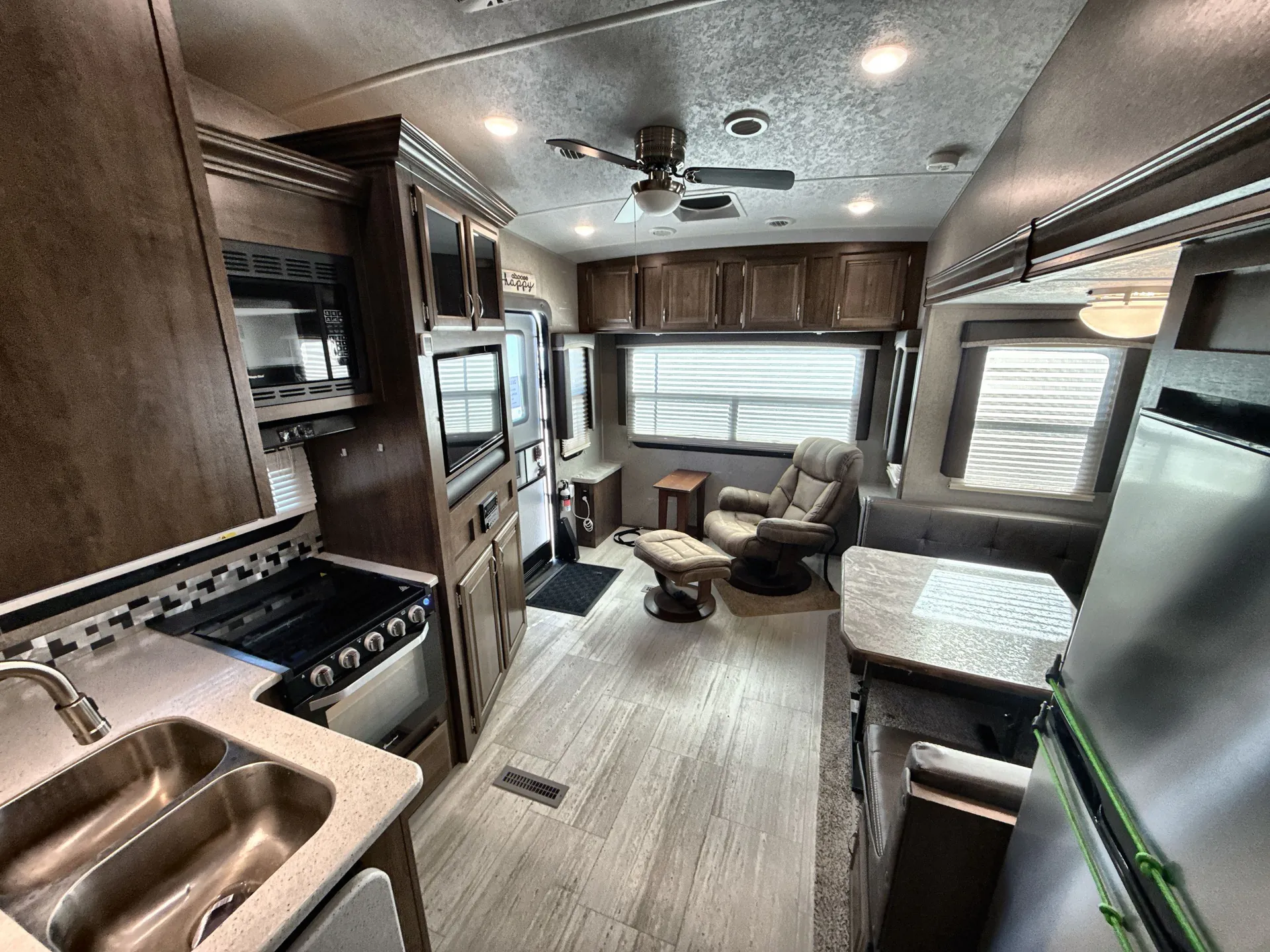 2020 Forest River Rockwood Ultra Lite 2441WS — living area main