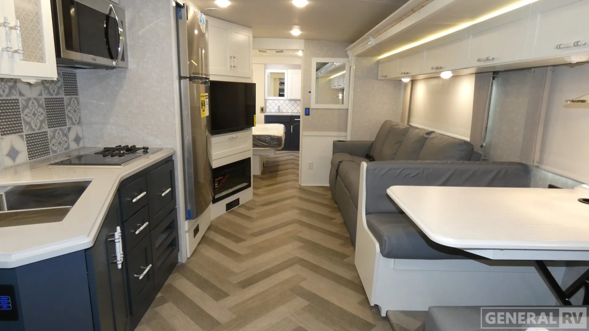 2026 Winnebago Adventurer 35F - Photo 3