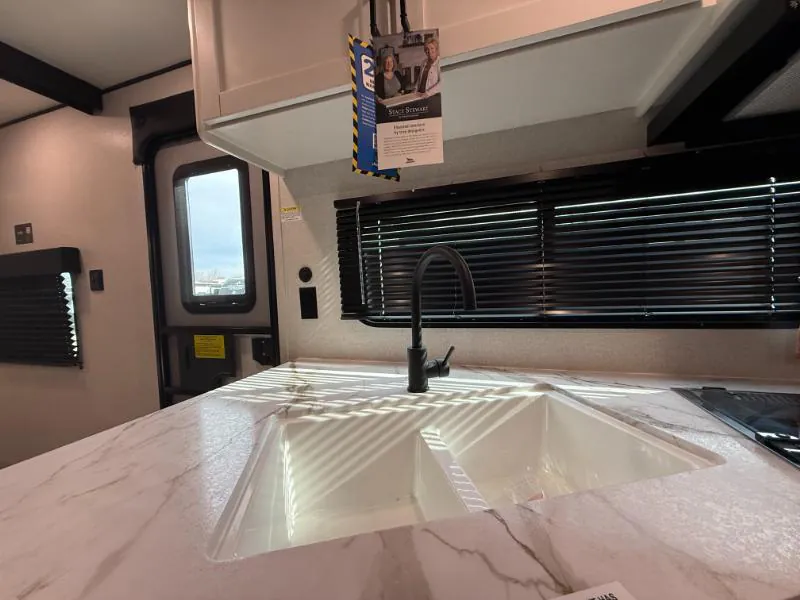 2026 Jayco Jay Flight SLX 321BDS, Photos photo 7