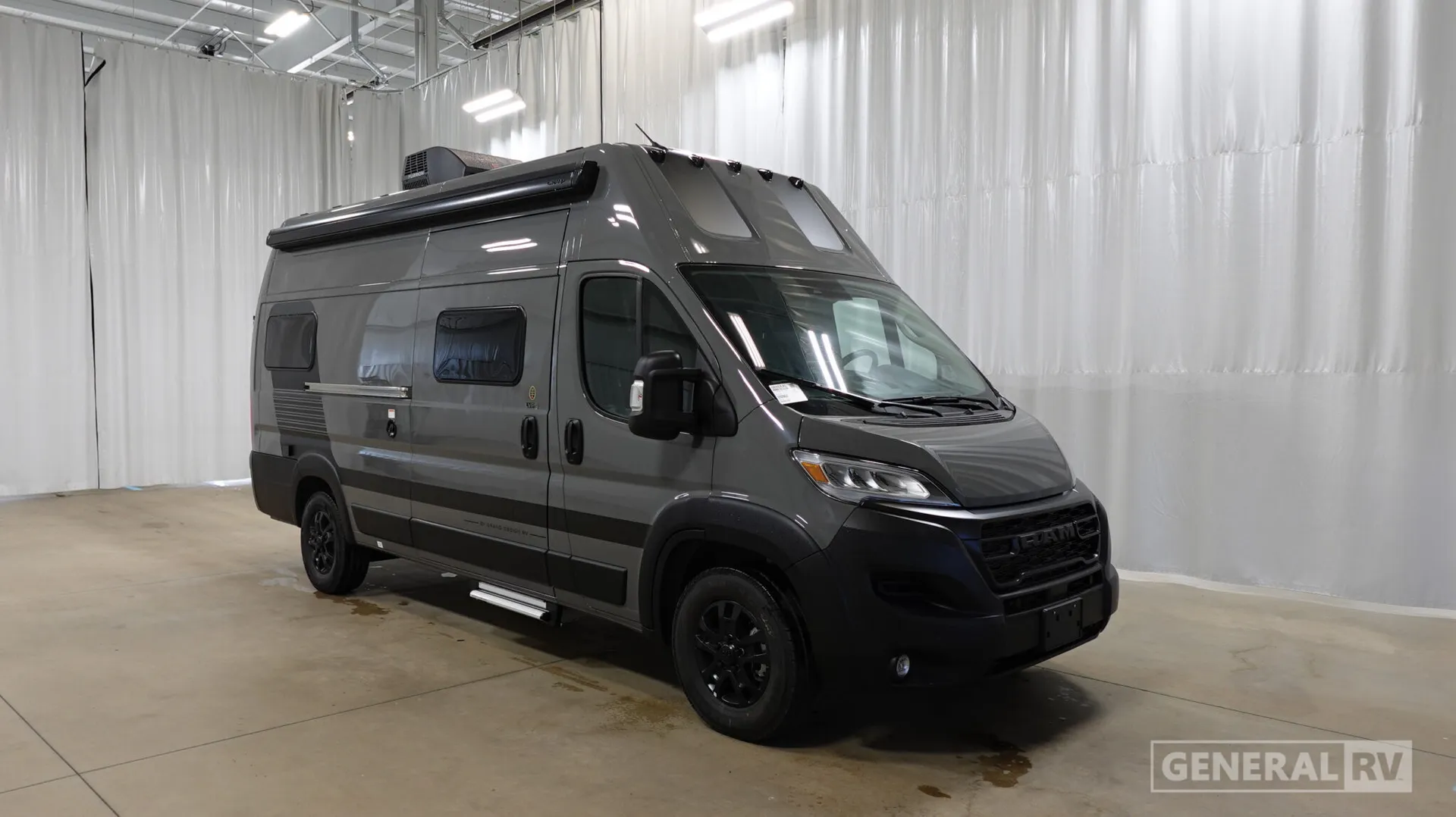 2027 Grand Design Lineage Series VP LVP2 - Photo 2