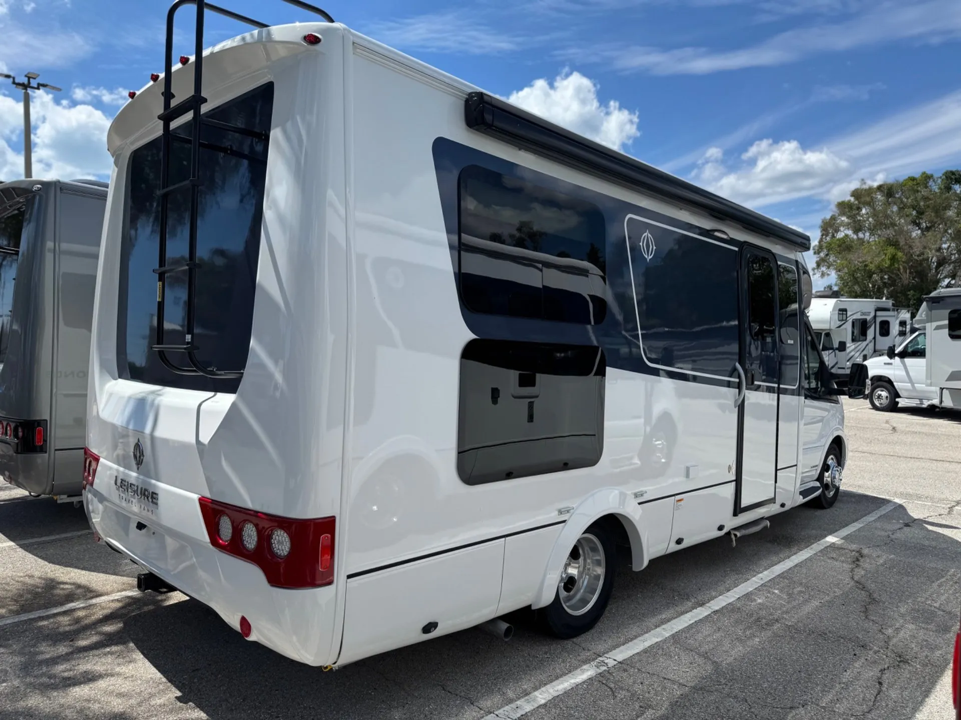 2025 Leisure Travel Vans Wonder 24RL - Photo 4